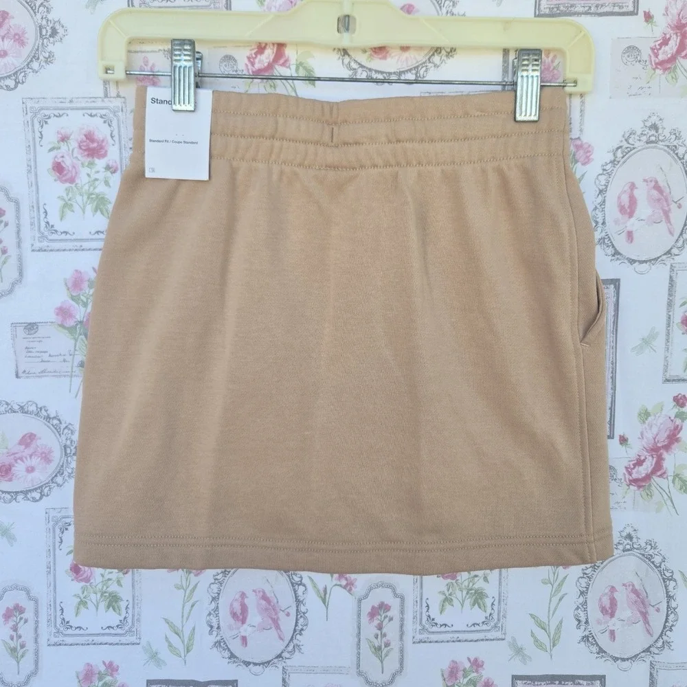 NWT Nike Kids Sportswear Club Fleece Pull-On Skirt Tan Sanddrift‎ Medium